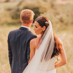 wedding celebrant in Tuscany