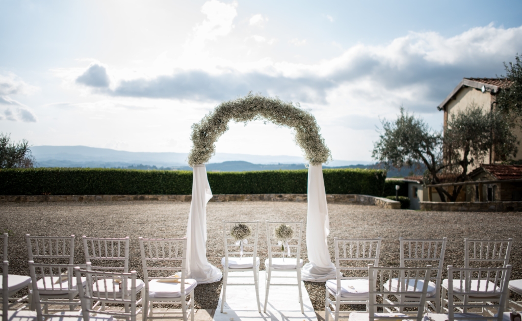 wedding ceremony tuscany