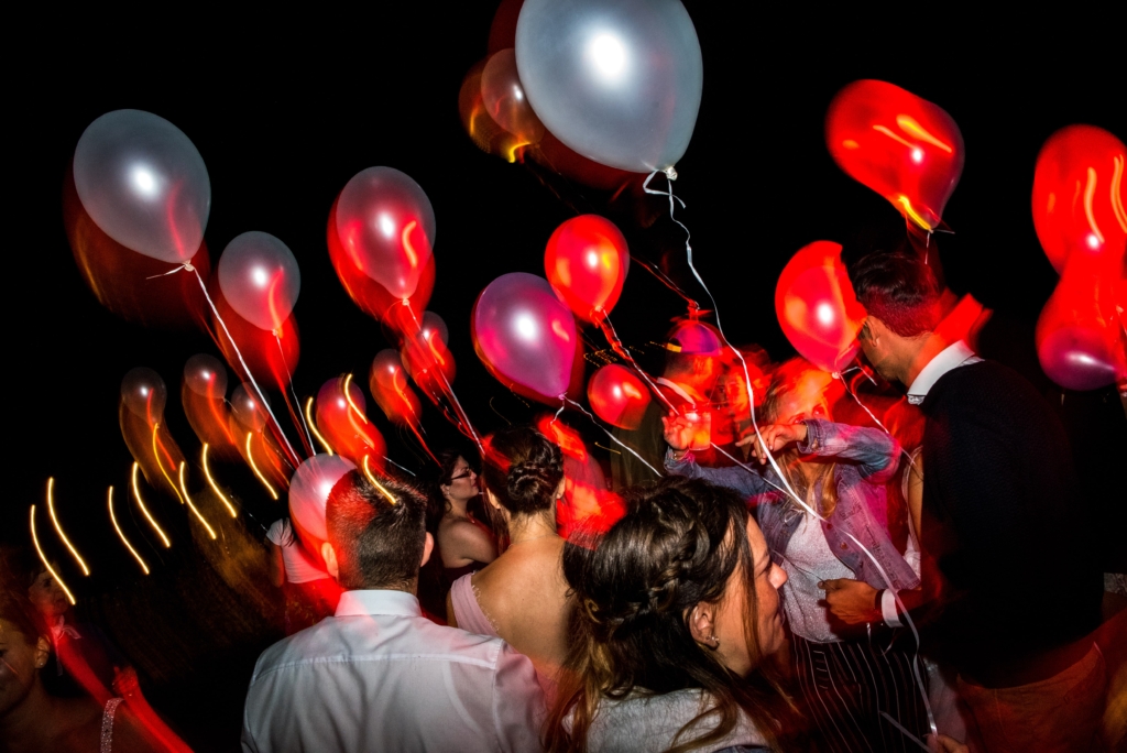 wedding party tuscany