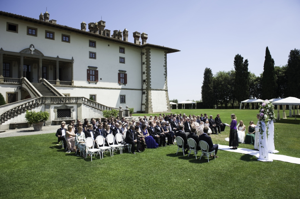 Villa per matrimonio in Toscana per un ingresso da sposa ineguagliabile