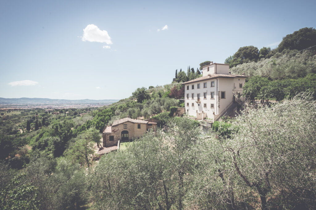 Tuscany Elopement wedding planner