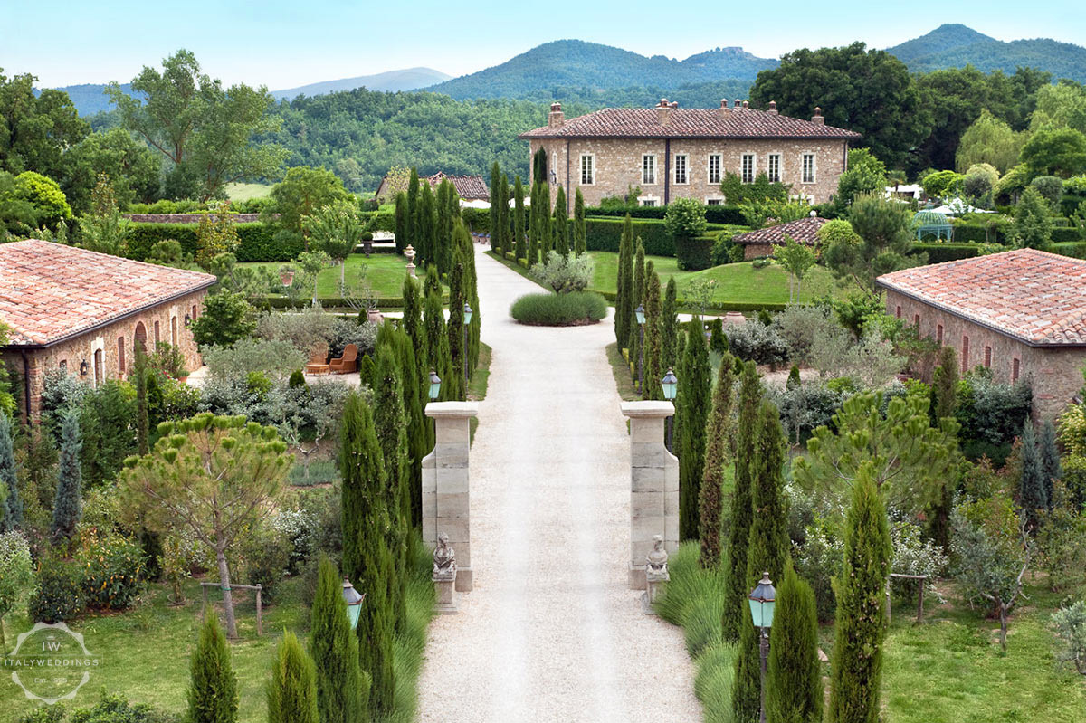 Most popular wedding venues in Tuscany framille weddings