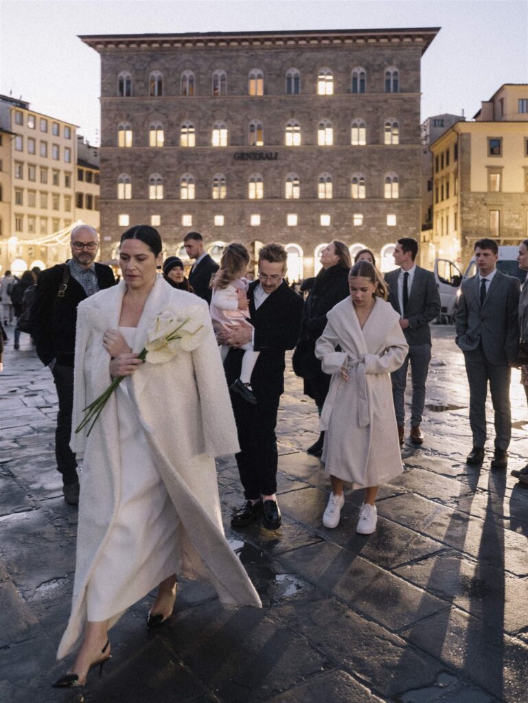 Experiencing the Renaissance in Florence Through a Stylish Minimalist Wedding